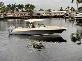 31' Chris-craft 2021 Yacht For Sale